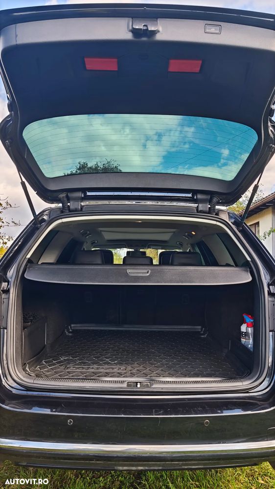 Volkswagen Passat Variant 2.0 TDI 4Motion DSG BlueMotion Tech Exclusive - 7