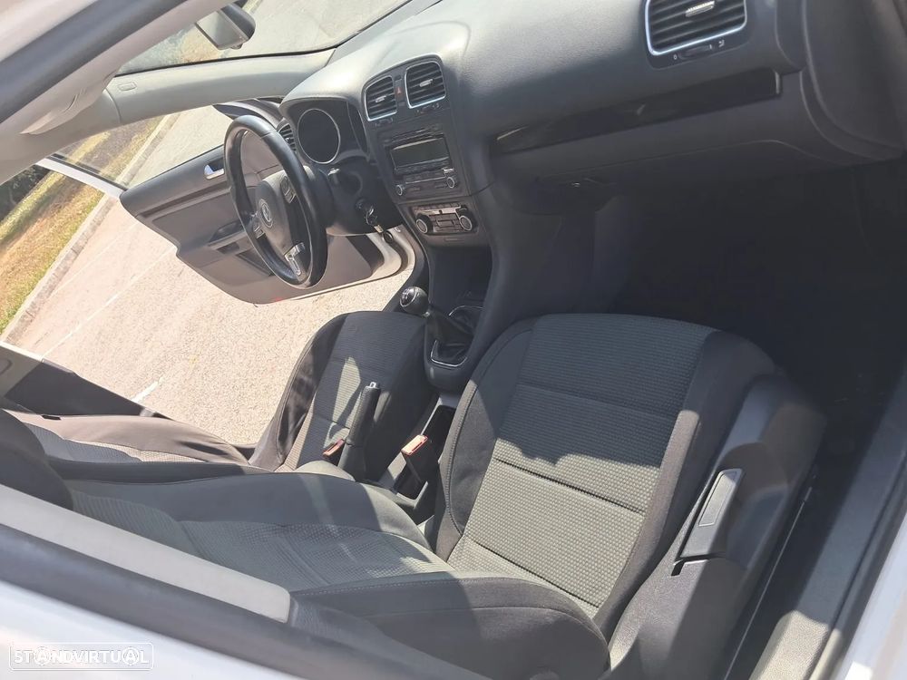 Volkswagen Golf Variant 2.0 TDi Confortline — fotografia 11