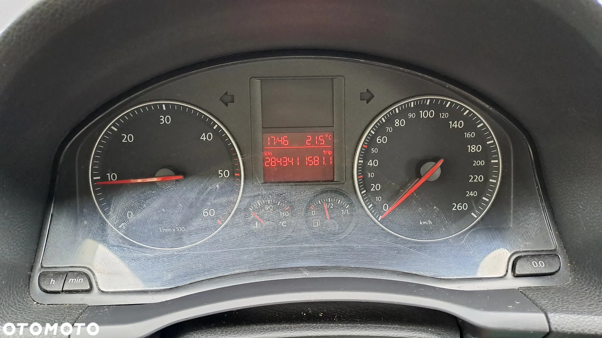 Volkswagen Golf V 1.9 TDI Comfortline - 6