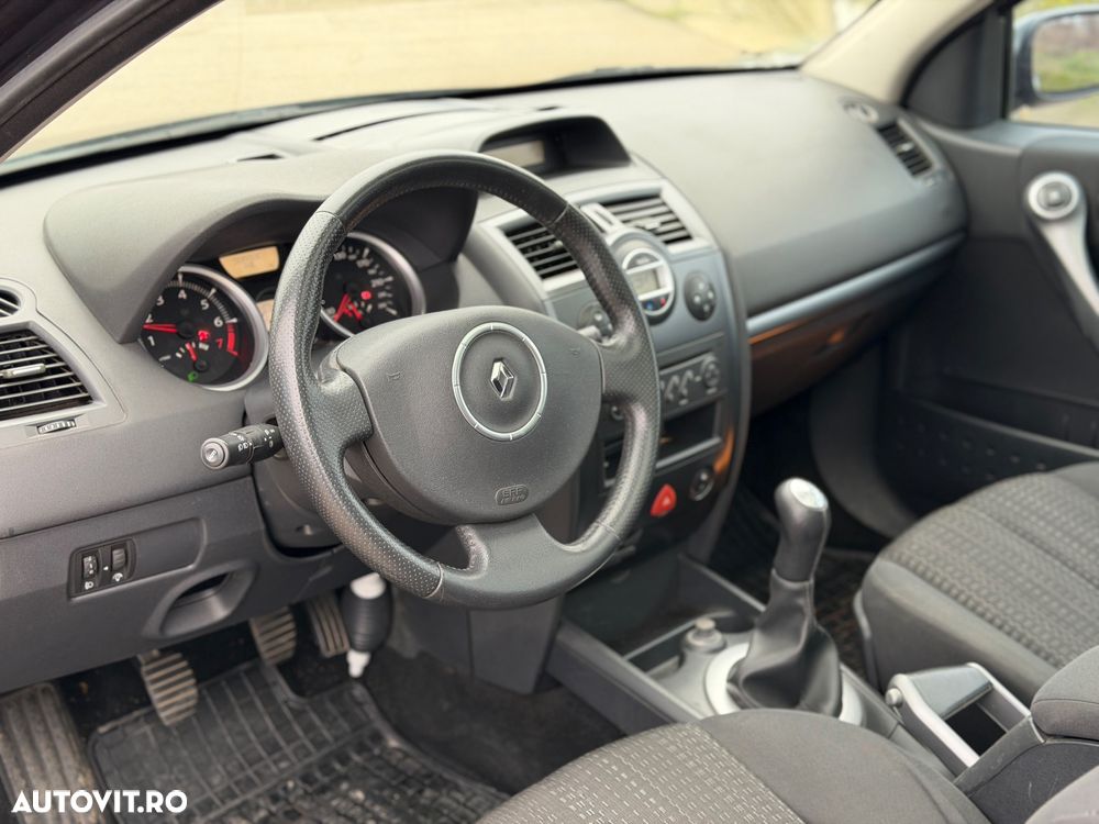 Renault Megane - 16