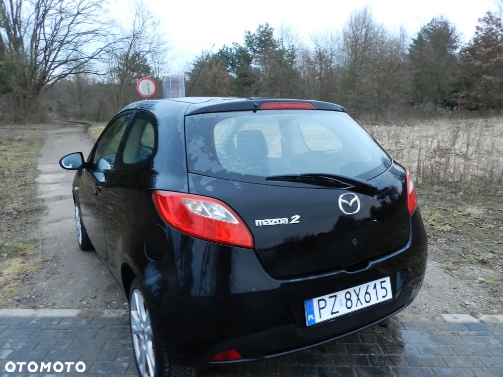 Mazda 2 - 4