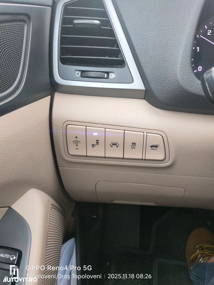 Hyundai Tucson 2.0 CRDI 4WD 6AT Luxury Pack+ - 17