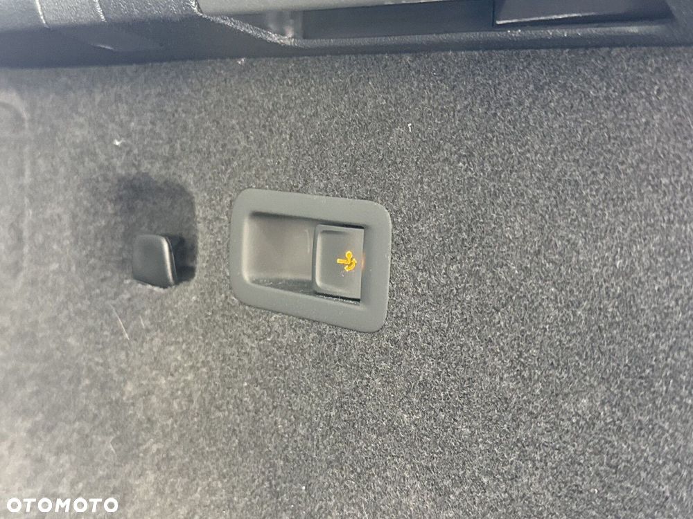 Volkswagen Tayron 1.5 eTSI mHEV Life DSG - 30