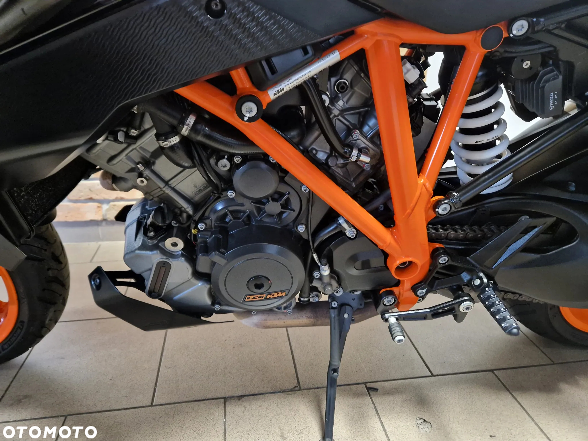 KTM Adventure - 29