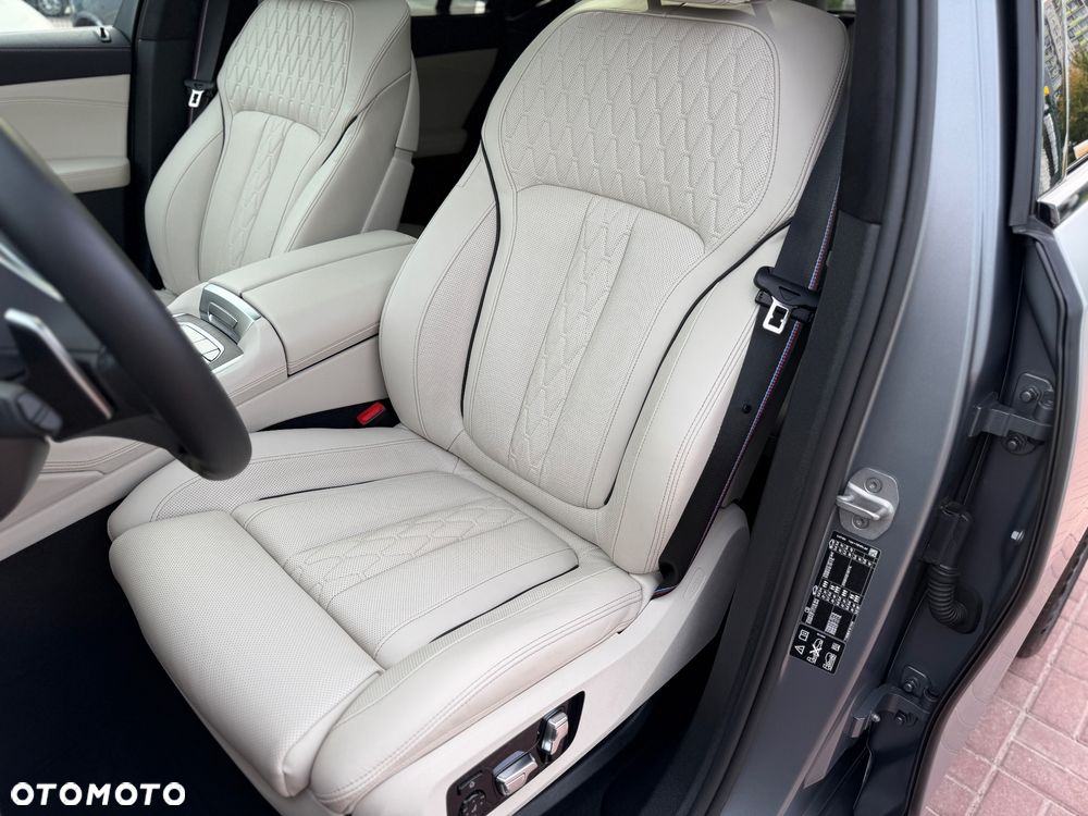 BMW X6 xDrive30d M Sport - 12
