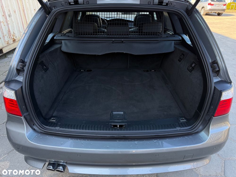 BMW Seria 5 525d Edition Lifestyle - 23