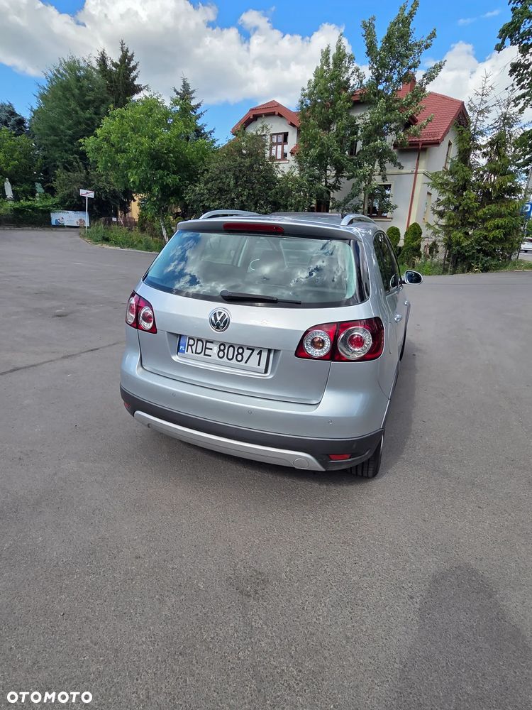 Volkswagen Golf Plus 1.6 TDI Comfortline - 6