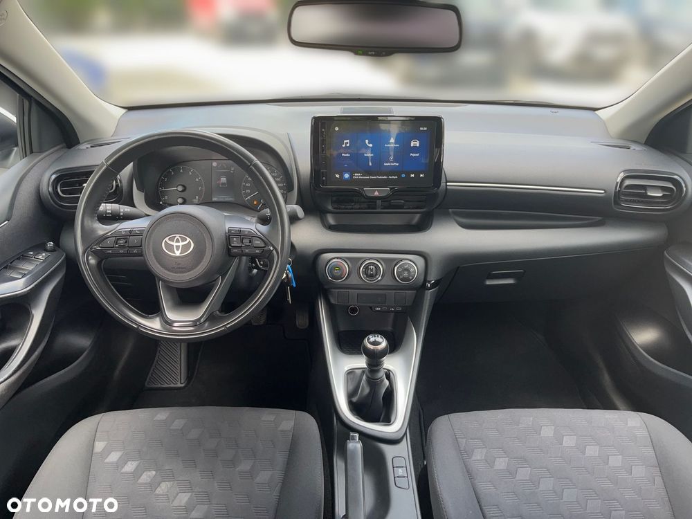 Toyota Yaris 1.5 Comfort - 10