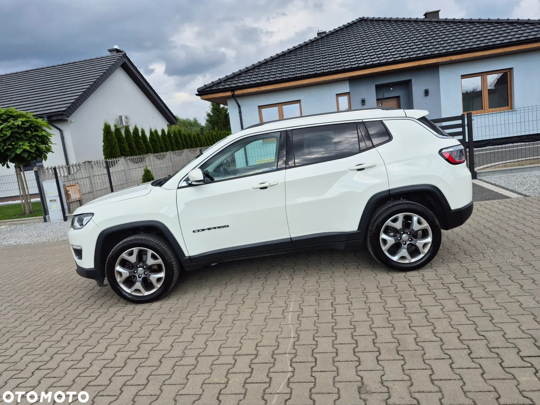 Jeep Compass 2.0 MultiJet Active Drive Automatik Limited - 15