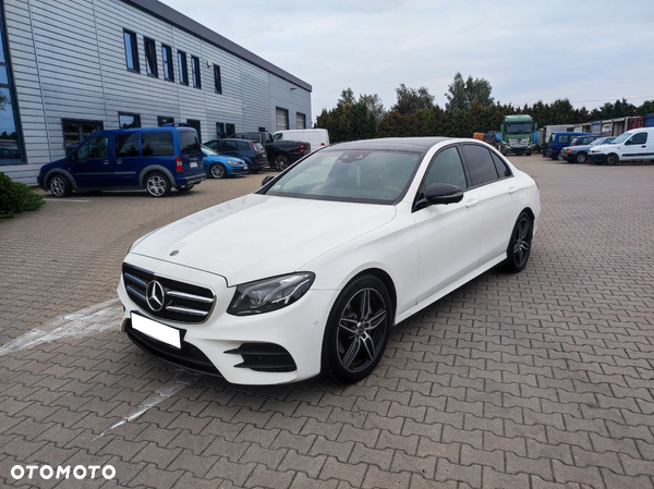 Mercedes-Benz Klasa E 220 d 4-Matic 9G-TRONIC