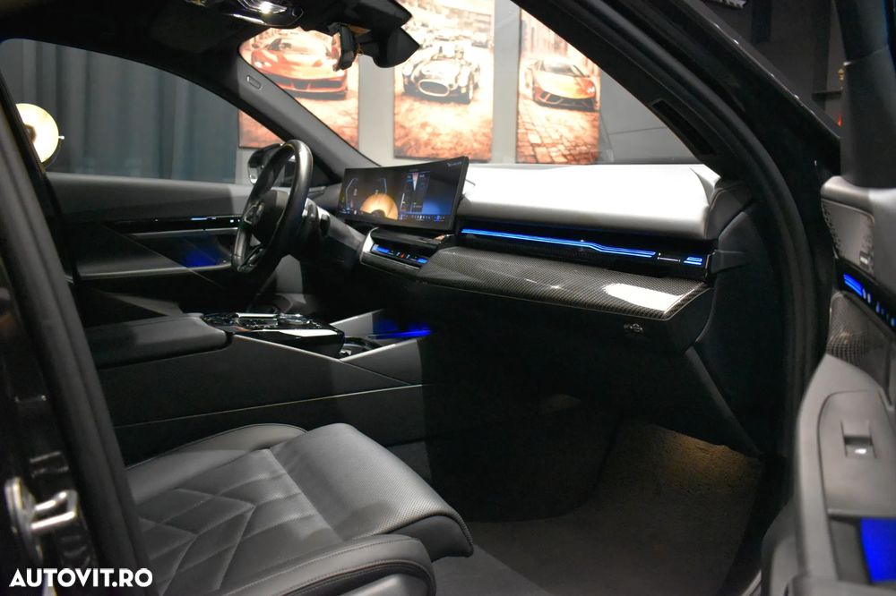 BMW Seria 5 520d Aut. - 10
