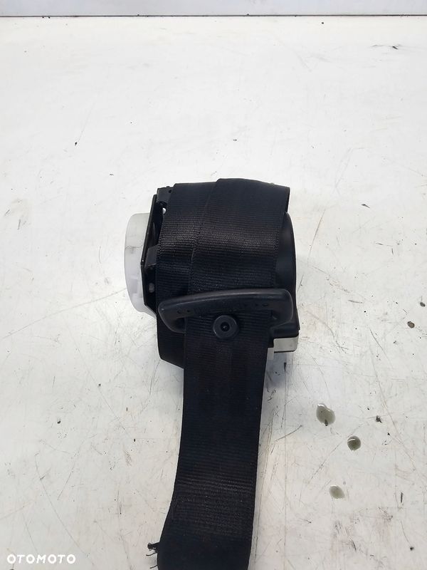 PAS BEZPIECZEŃSTWA LEWY PRAWY TYŁ AUDI Q3 8U 8U0857805 - 2