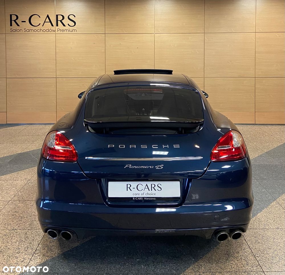 Porsche Panamera - 7