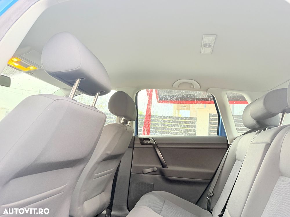 Volkswagen Polo 1.4 TDI Attractive - 17