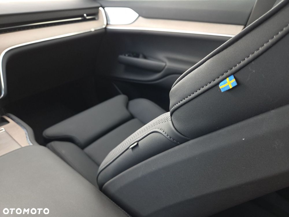 Volvo EX90 111kWh Twin AWD Ultra 7 os - 26