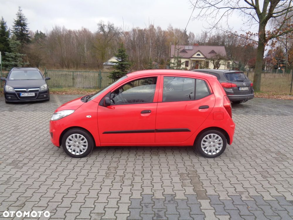 Hyundai i10 1.1 Premium - 10