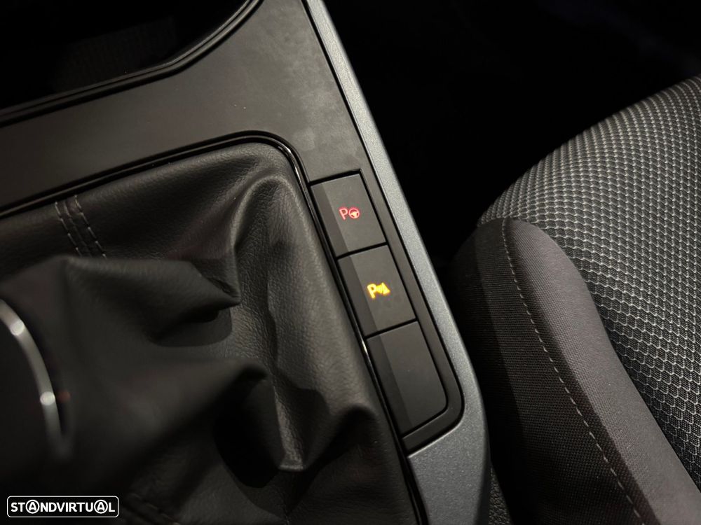 SEAT Arona 1.0 TSI Xcellence - 42