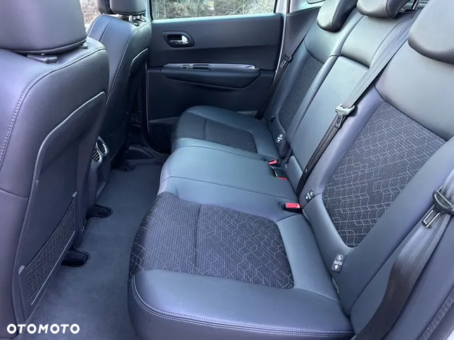Peugeot 3008 2.0 HDi HYbrid4 - 10