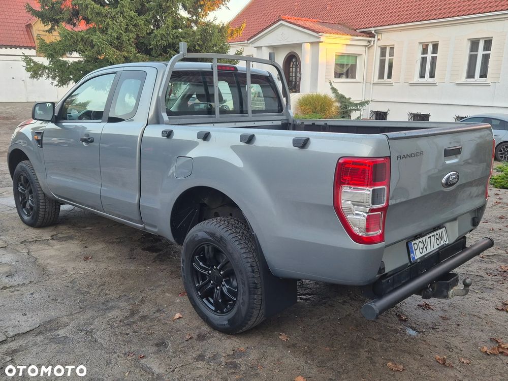 Ford Ranger 2.2 TDCi 4x4 DC XLT - 12