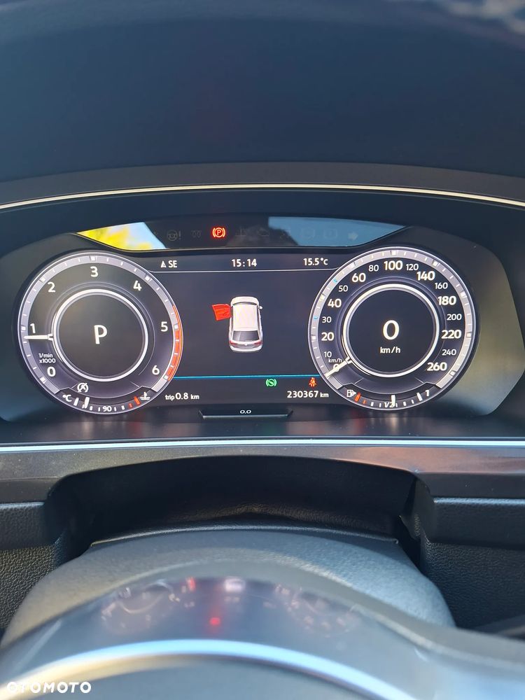 Volkswagen Tiguan - 13