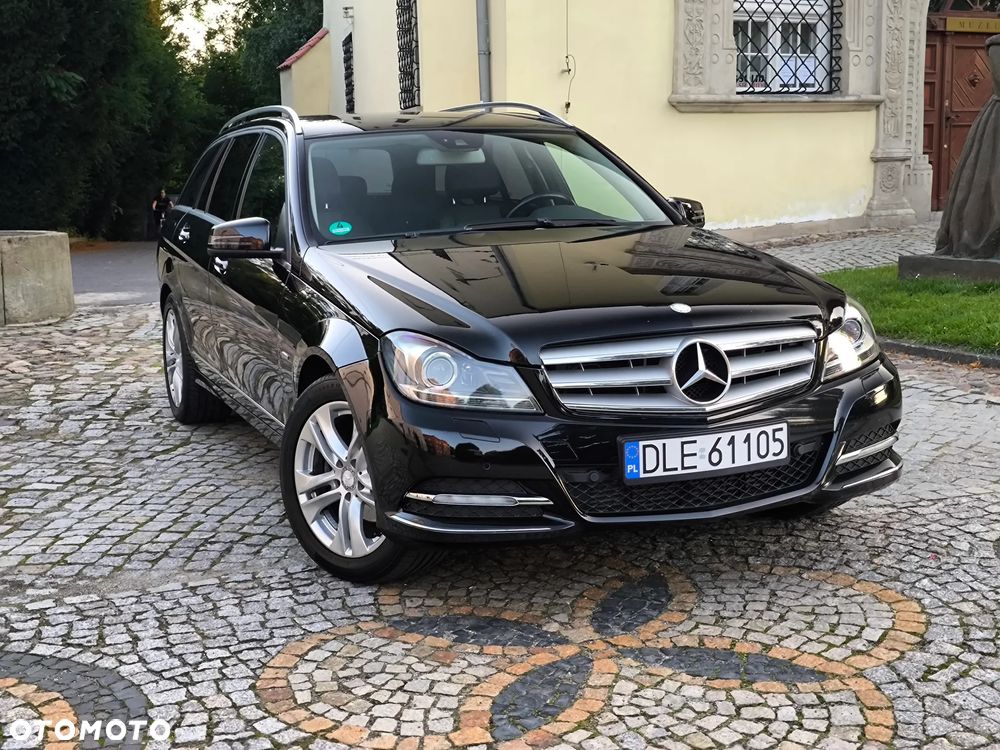 Mercedes-Benz Klasa C 220 T CDI DPF (BlueEFFICIENCY) 7G-TRONIC Avantgarde - 6
