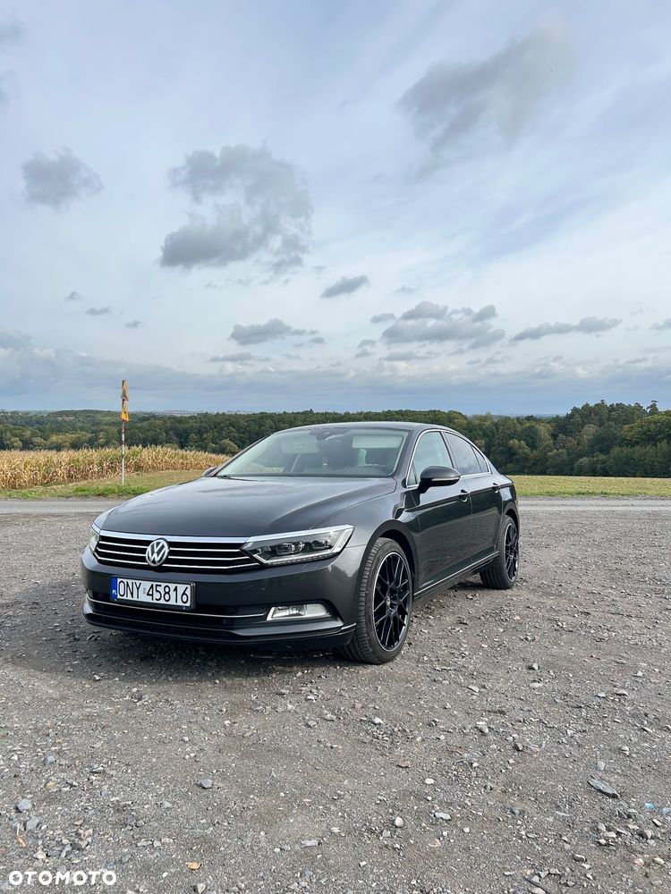 Volkswagen Passat 2.0 TDI SCR Comfortline - 1