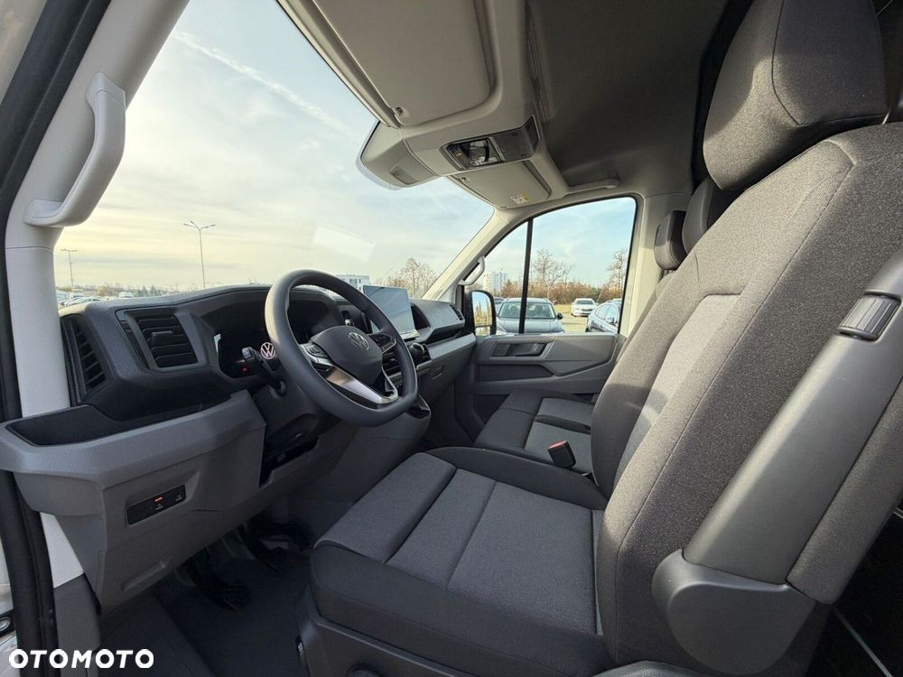 Volkswagen Crafter 35 2.0 TDI L4H3 4490 140 KM - 17