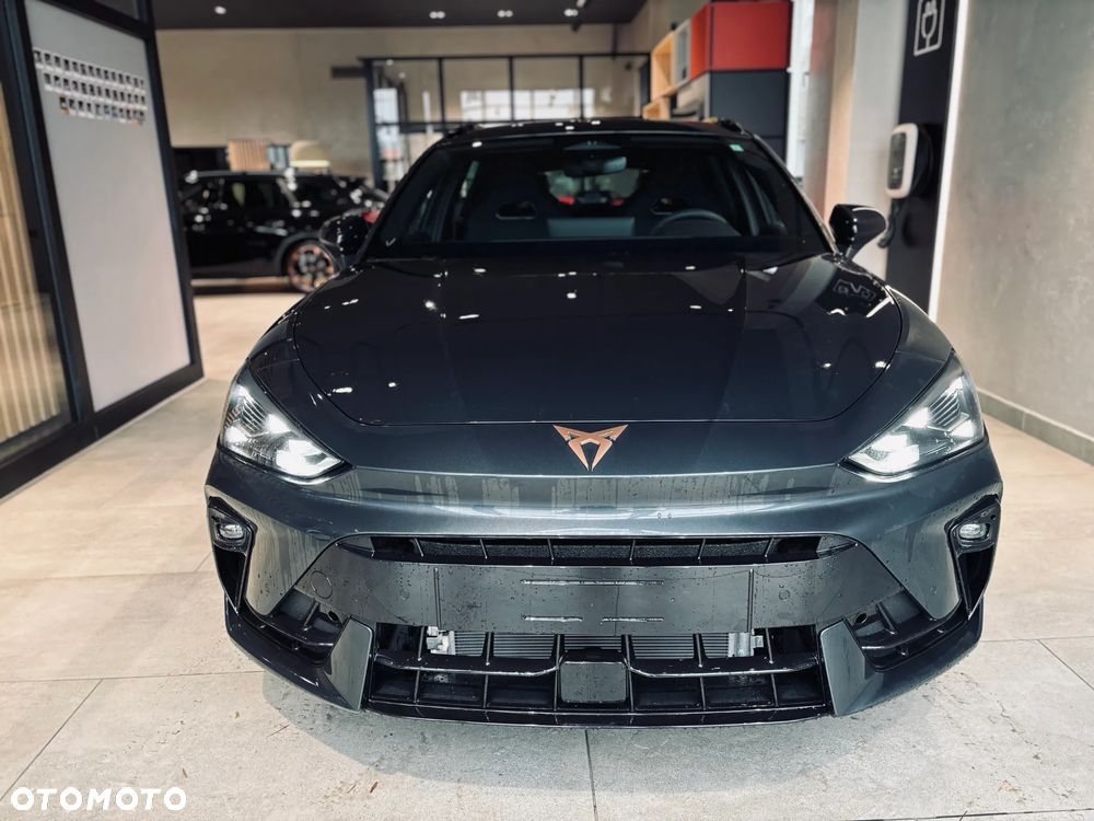 Cupra Leon Sportstourer - 3