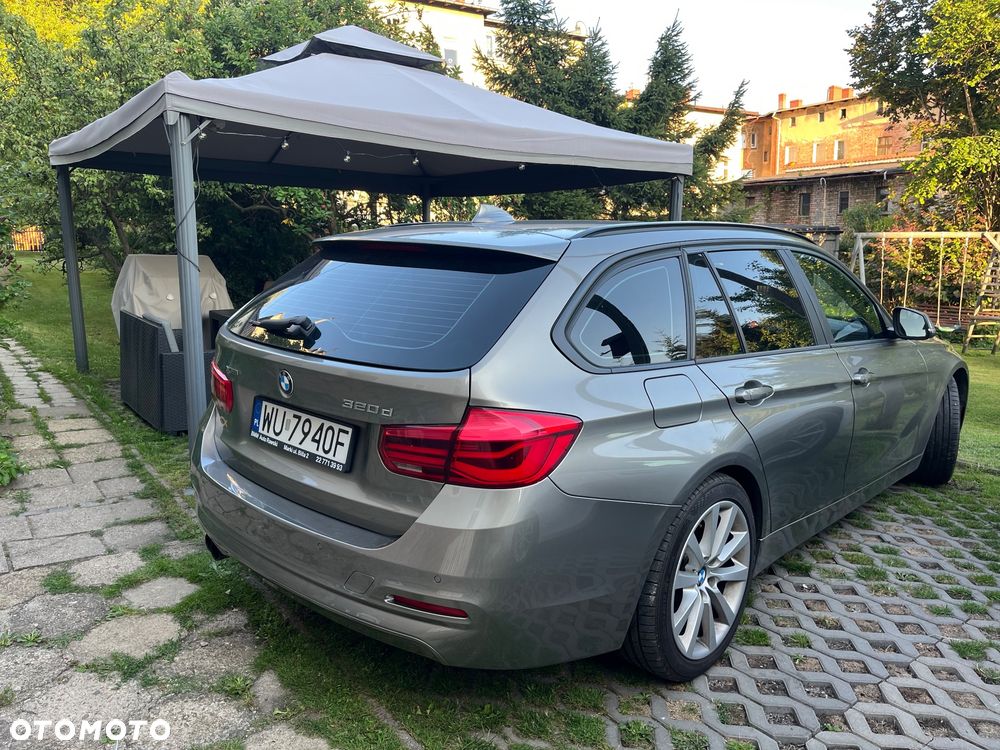 BMW Seria 3 320d xDrive - 2