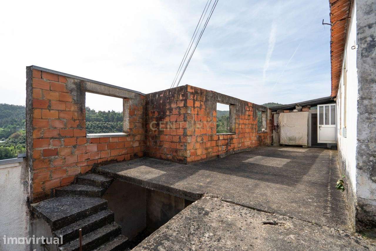 Moradia para reconstrução - Semide - Grande imagem: 3/44