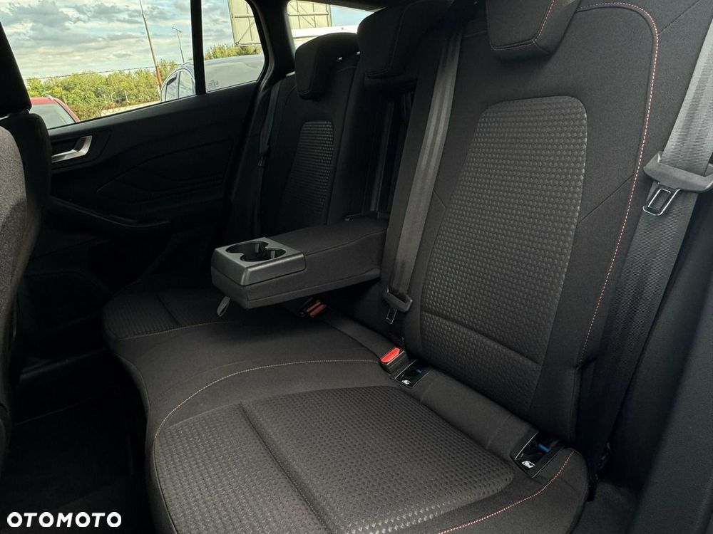 Ford Focus 1.5 EcoBlue STart-Stopp-System ST-LINE X - 21