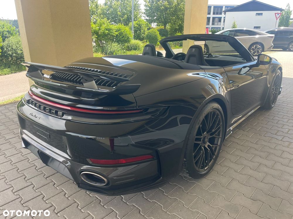 Porsche 911 Carrera Turbo S - 11