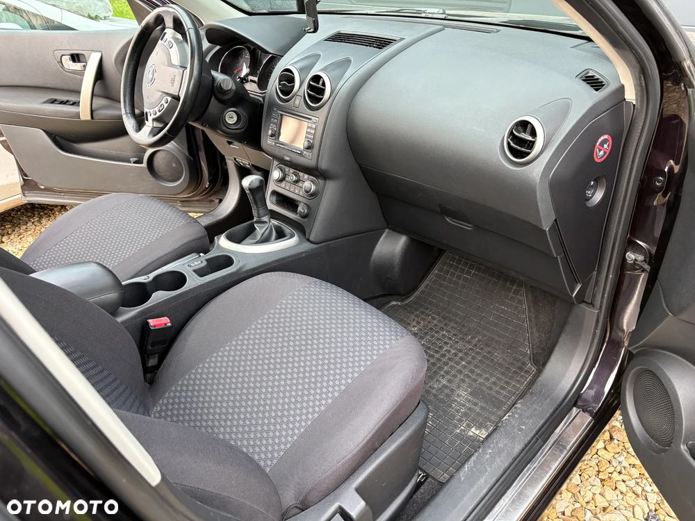 Nissan Qashqai - 13