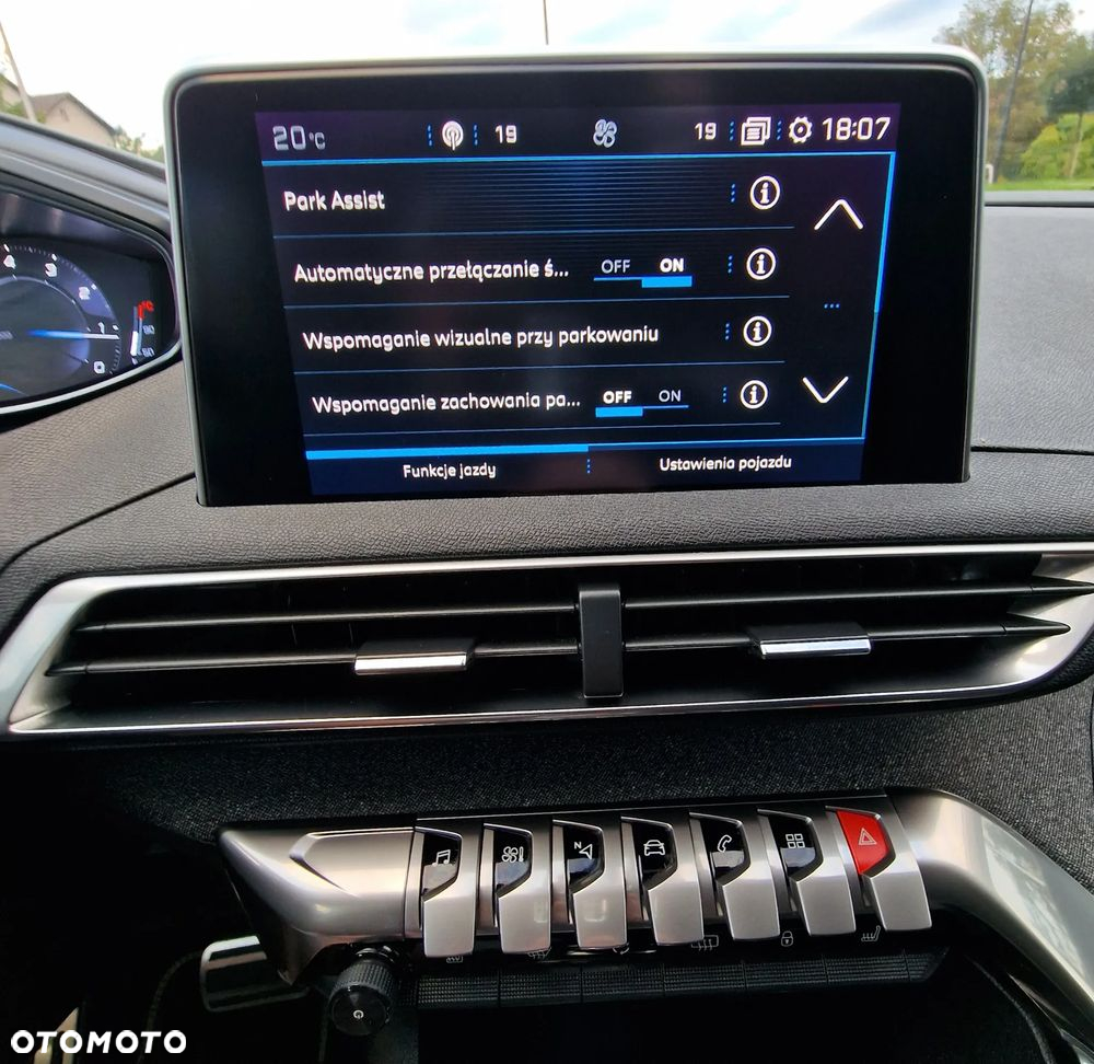 Peugeot 5008 1.6 PureTech Allure S&S EAT8 - 31
