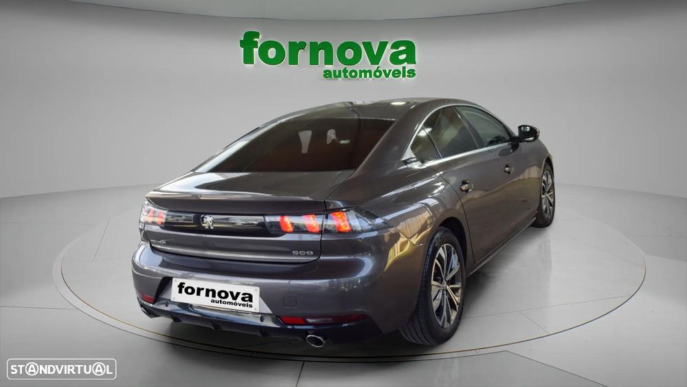 Peugeot 508 1.6 Hybrid Allure e-EAT8 - 4