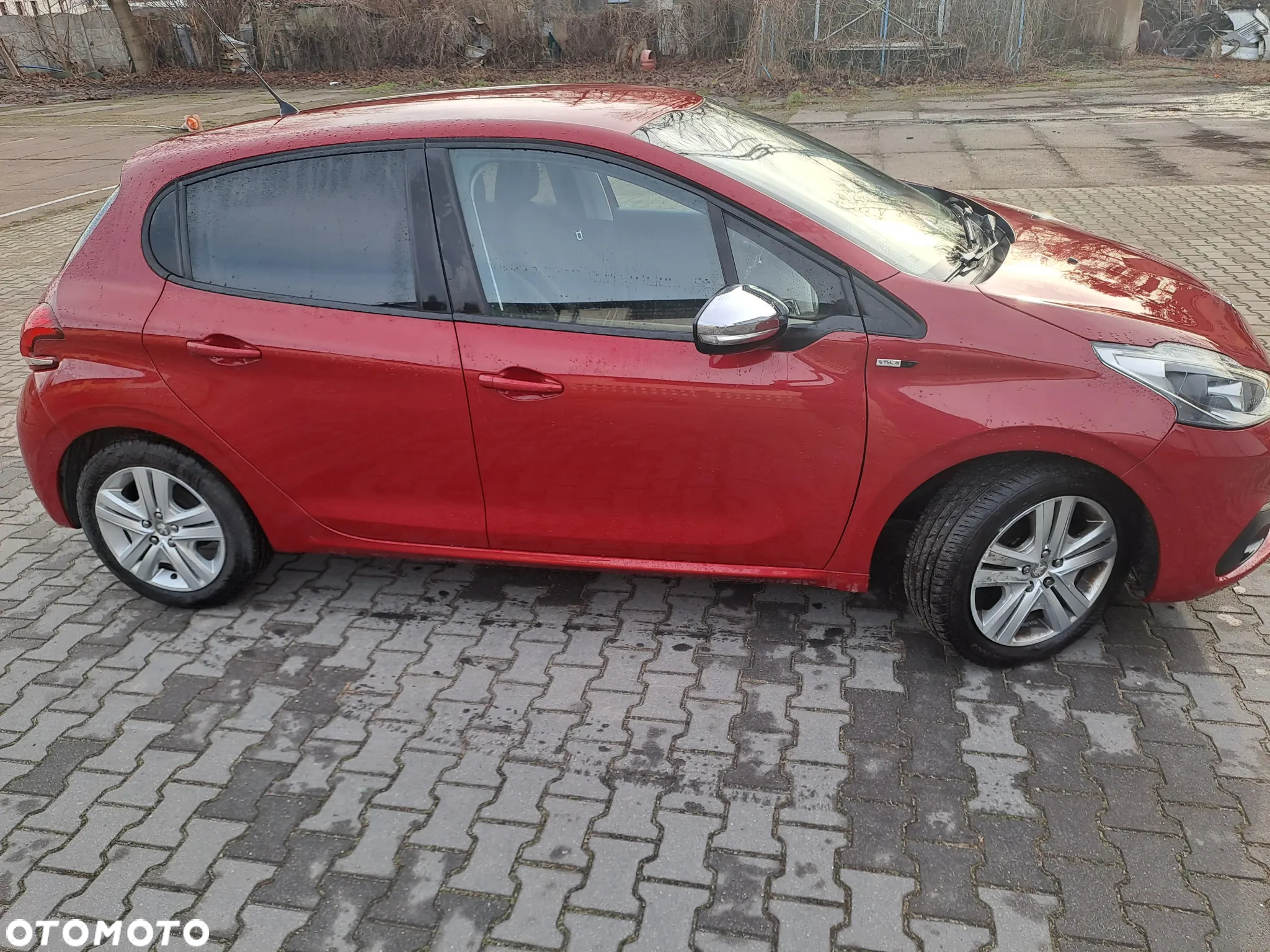Peugeot 208 1.2 VTi Style - 12