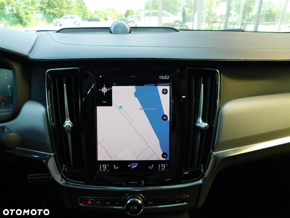 Volvo S90 - 23