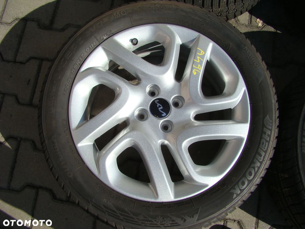 a496 4x100 Kia Stonic Hyundai Bayon 6,5jx17 opony zimowe 205/55 R17 - 2