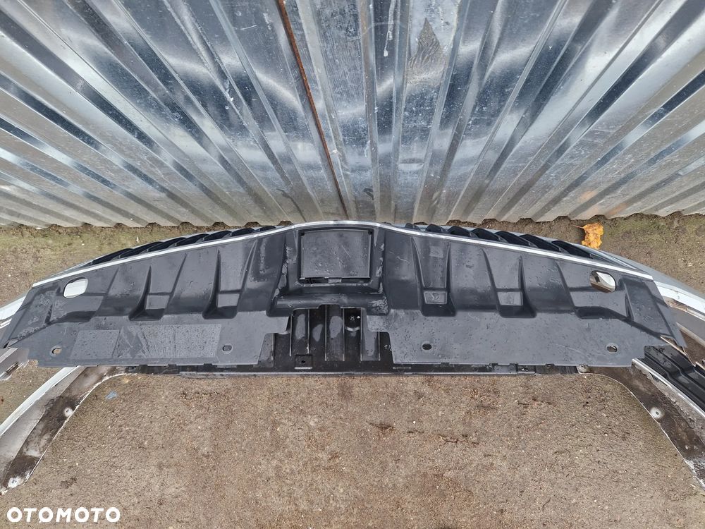 Skoda Fabia 3 6V0 Zderzak przód - 9