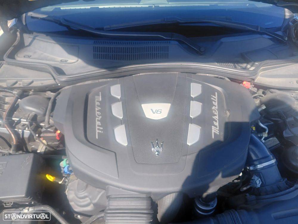 Maserati Quattroporte 3.0 V6 D GranSport - 17
