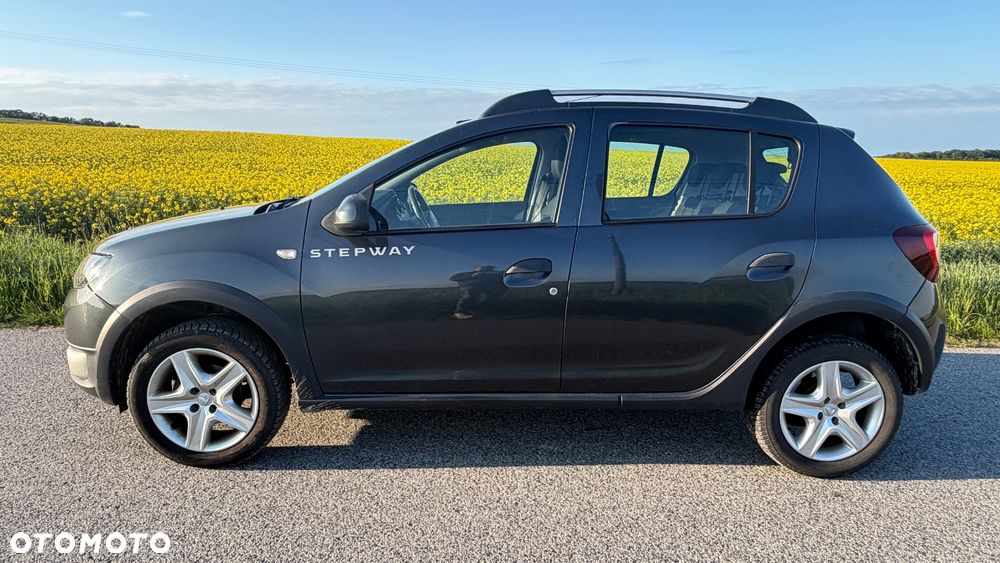 Dacia Sandero Stepway 0.9 TCe Laureate S&S Easy-R - 3
