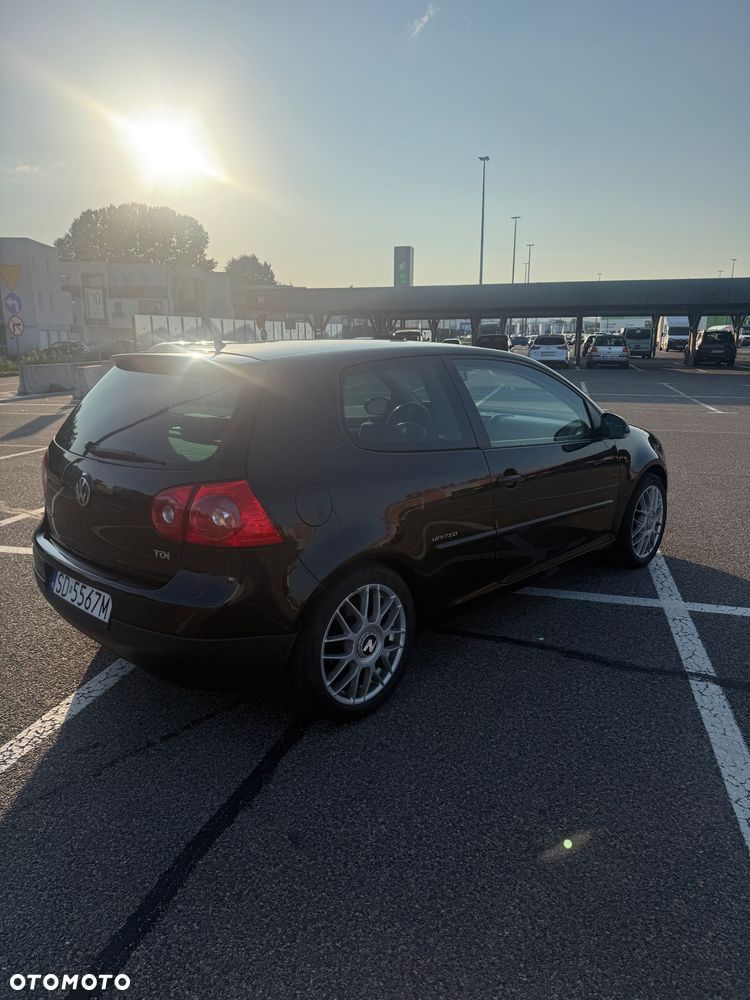 Volkswagen Golf 1.9 TDI Trendline - 4
