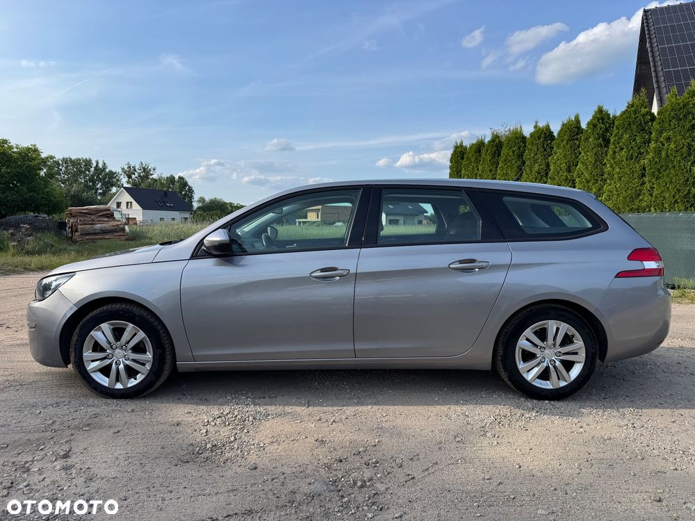 Peugeot 308 - 4