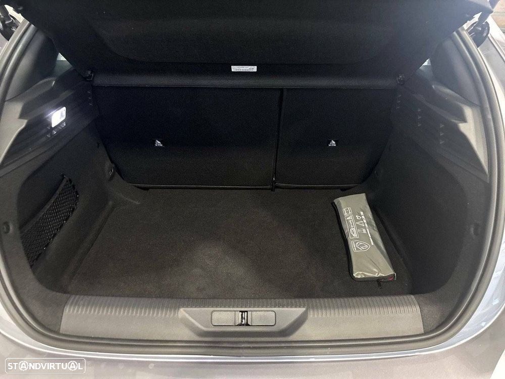 Peugeot 308 1.2 Hybrid Style e-DCS6 - 6