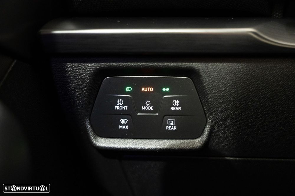 Cupra Leon 1.4 e-Hybrid DSG - 18