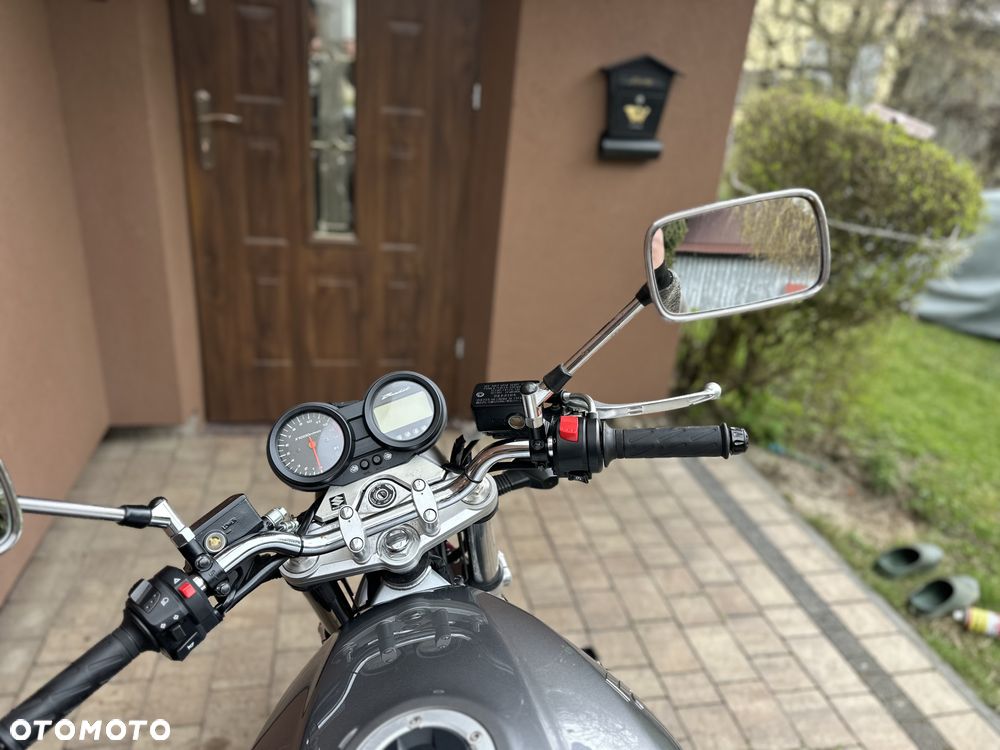 Suzuki Bandit - 11