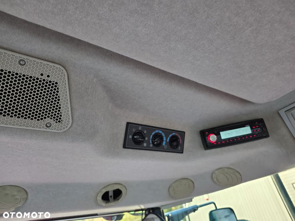 Massey Ferguson 7616 Dyna 6 - 12