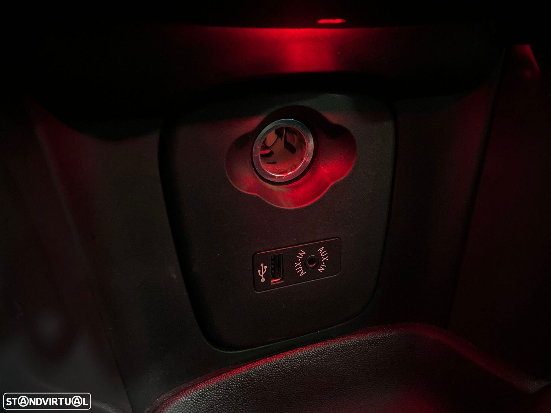 MINI 3 Portas Cooper D - 41