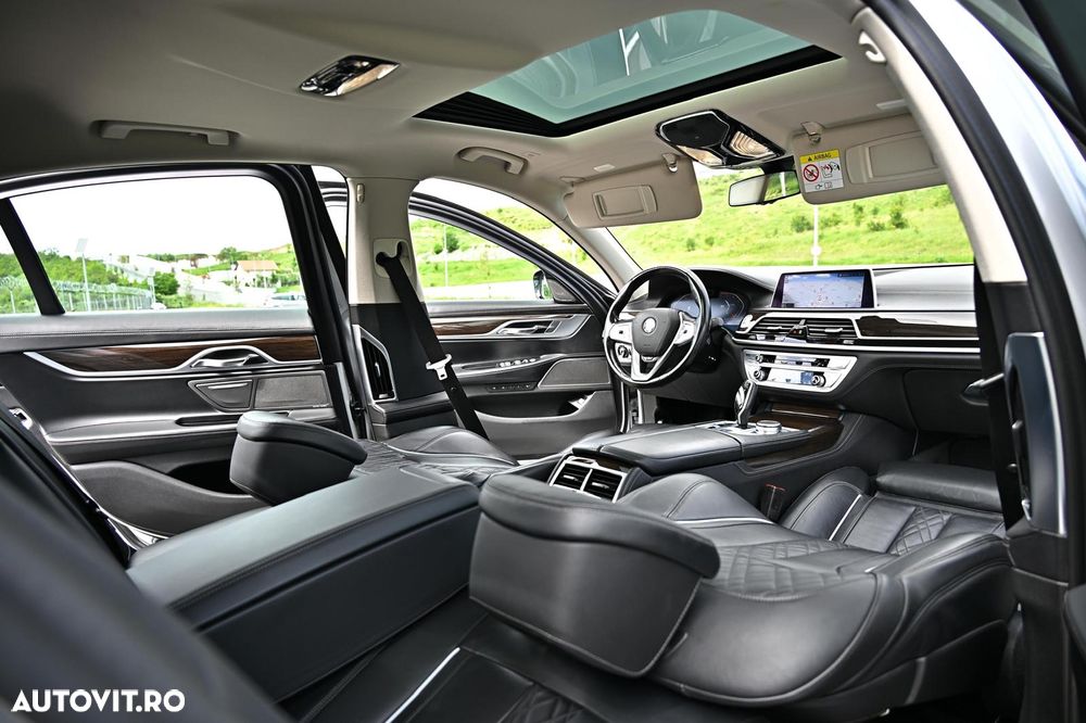 BMW Seria 7 750d xDrive - 12