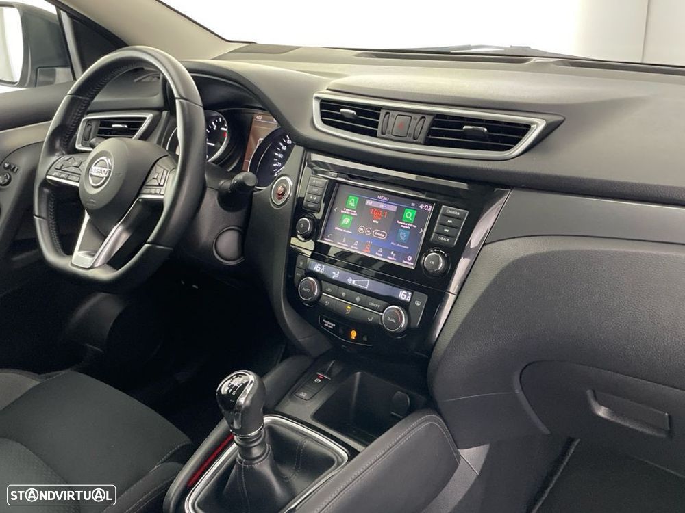 Nissan Qashqai 1.5 dCi N-Connecta - 22
